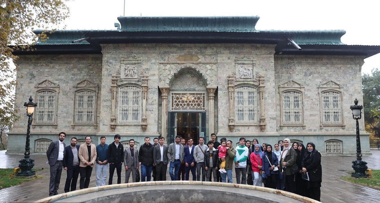 زيارة طلاب قسم الوحدة الدولية لمجمع سعدآباد الثقافي التاريخي