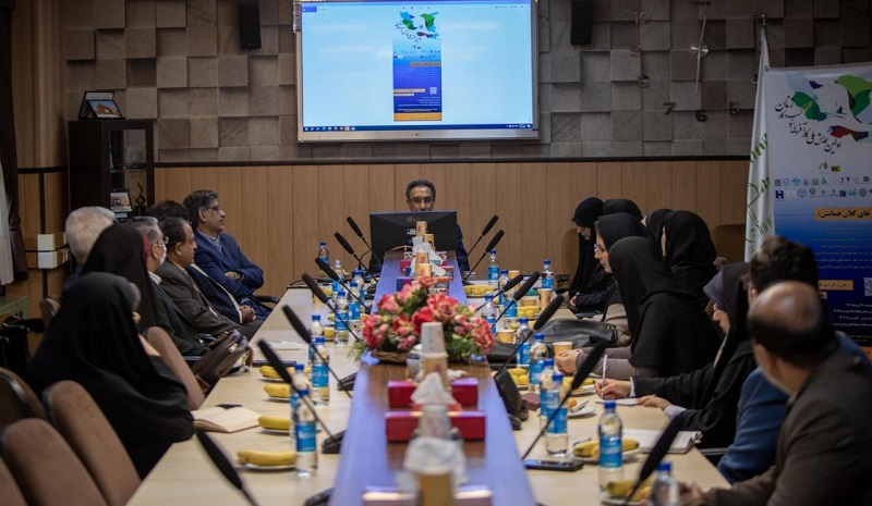 رونمایی از پوستر اولین همایش ملی «کارآفرینی و کسب و کار زنان» در دانشگاه تربیت مدرس