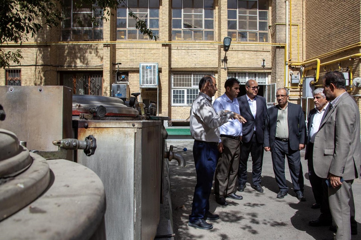 پیگیری رییس دانشگاه برای حل مسائل رفاهی دانشجویان