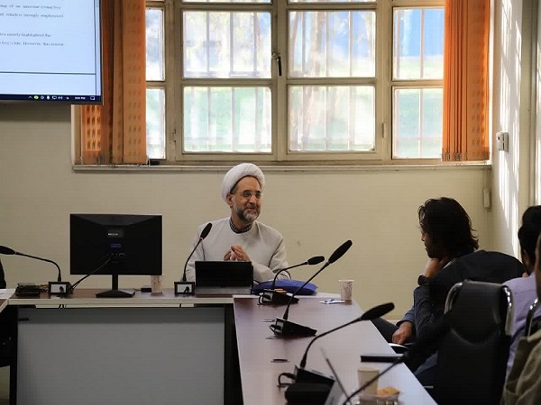 نشست «دیلمای قرآنی» از سوی مرکز مطالعات فرهنگ و اندیشه دینی برگزار شد